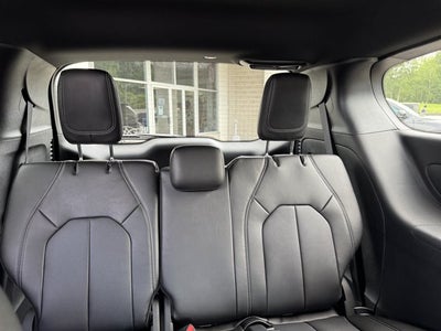 2027 Chrysler Pacifica PACIFICA SELECT