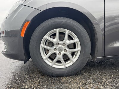 2020 Chrysler Voyager LXI