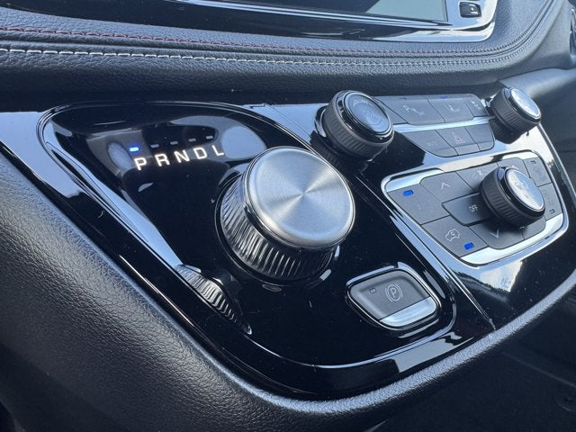 2027 Chrysler Pacifica PACIFICA SELECT AWD