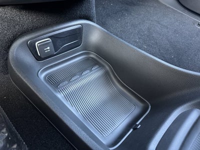 2027 Chrysler Pacifica PACIFICA SELECT AWD