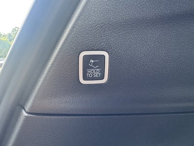 2027 Chrysler Pacifica PACIFICA SELECT AWD