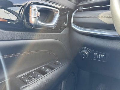 2022 Jeep Compass (RED) Edition 4x4