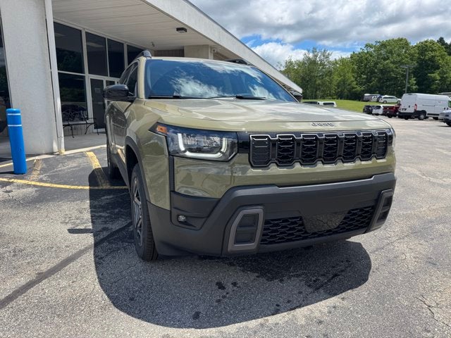 2026 Jeep Cherokee CHEROKEE LAREDO 4X4