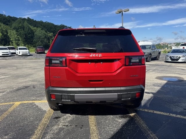2026 Jeep Cherokee CHEROKEE LAREDO 4X4