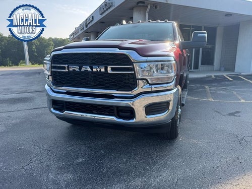 2024 RAM 2500 Tradesman Regular Cab 4x4 8' Box