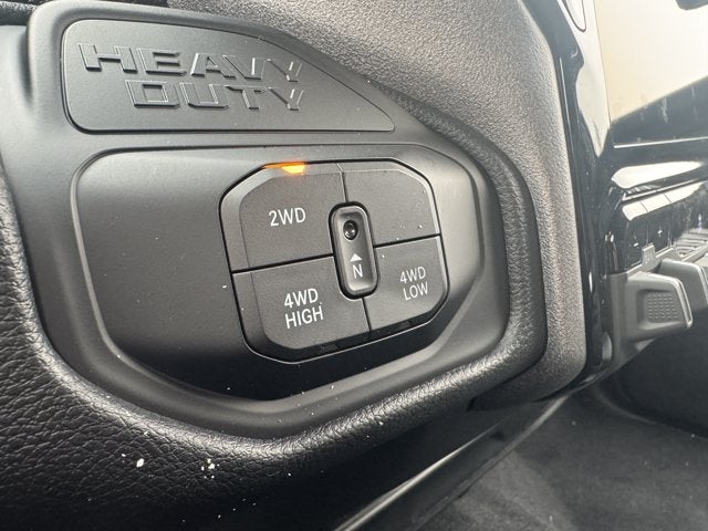 2026 RAM Ram 2500 RAM 2500 BLACK EXPRESS CREW CAB 4X4 6'4' BOX