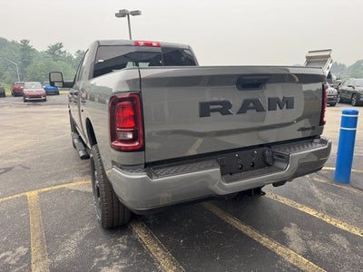 2026 RAM Ram 2500 RAM 2500 BLACK EXPRESS CREW CAB 4X4 6'4' BOX