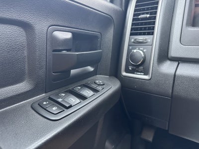 2018 RAM 2500 Tradesman Crew Cab 4x4 6'4' Box