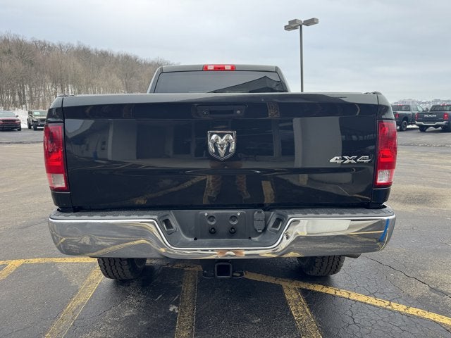 2018 RAM 2500 Tradesman Crew Cab 4x4 6'4' Box