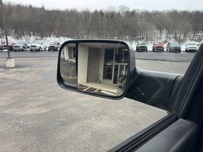 2018 RAM 2500 Tradesman Crew Cab 4x4 6'4' Box