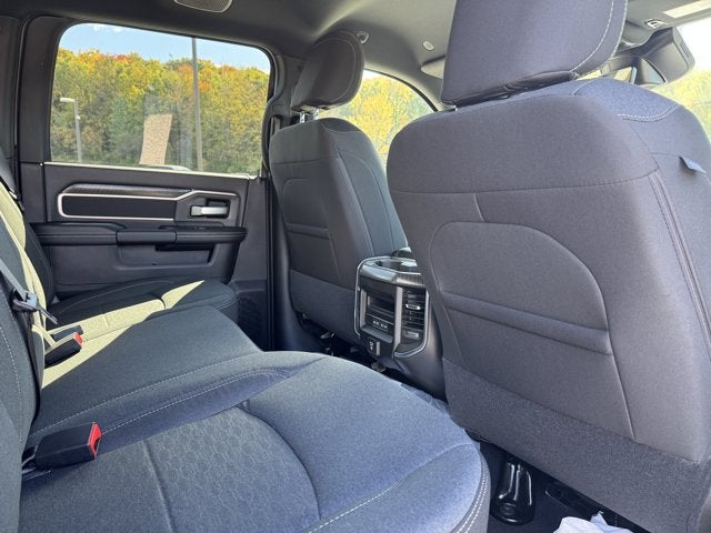 2027 RAM Ram 2500 RAM 2500 BIG HORN CREW CAB 4X4 6'4' BOX