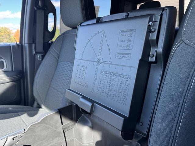 2027 RAM Ram 2500 RAM 2500 BIG HORN CREW CAB 4X4 6'4' BOX