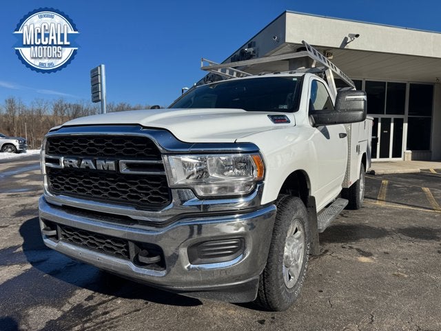 2024 RAM 3500 Tradesman Regular Cab 4x4 8' Box