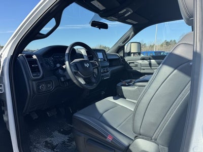 2024 RAM 3500 Tradesman Regular Cab 4x4 8' Box