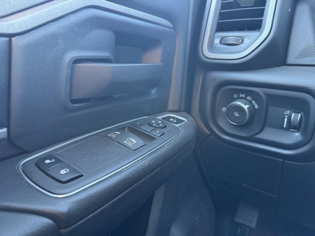 2024 RAM 3500 Tradesman Regular Cab 4x4 8' Box