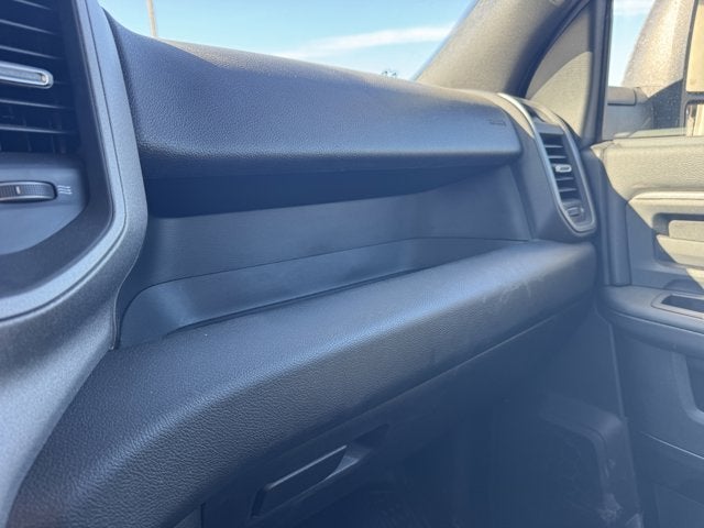 2024 RAM 3500 Tradesman Regular Cab 4x4 8' Box