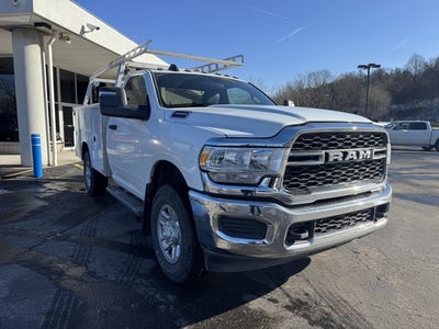 2024 RAM 3500 Tradesman Regular Cab 4x4 8' Box
