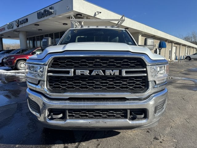 2024 RAM 3500 Tradesman Regular Cab 4x4 8' Box