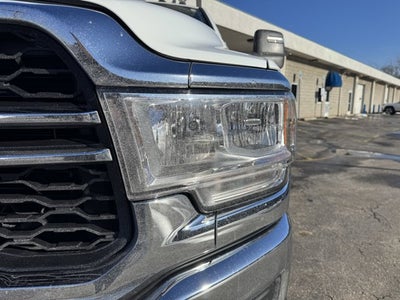 2024 RAM 3500 Tradesman Regular Cab 4x4 8' Box