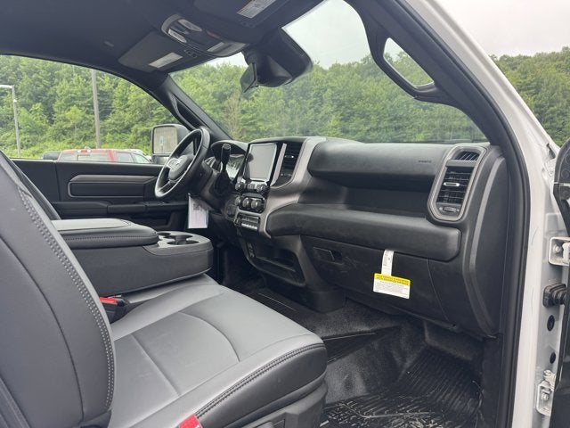 2025 RAM Ram 5500 Chassis Cab RAM 5500 TRADESMAN CHASSIS REGULAR CAB 4X4 60' CA