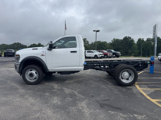 2025 RAM Ram 5500 Chassis Cab RAM 5500 TRADESMAN CHASSIS REGULAR CAB 4X4 60' CA