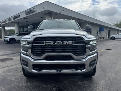 2025 RAM Ram 5500 Chassis Cab RAM 5500 TRADESMAN CHASSIS REGULAR CAB 4X4 60' CA