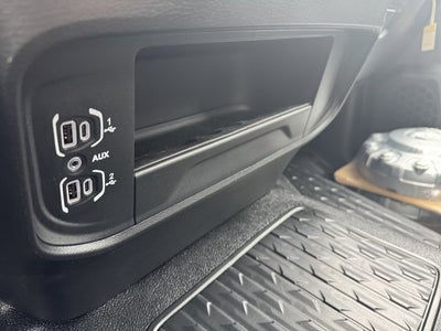 2025 RAM Ram 5500 Chassis Cab RAM 5500 TRADESMAN CHASSIS REGULAR CAB 4X4 60' CA