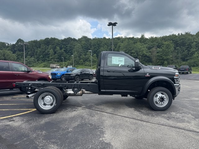 2025 RAM Ram 5500 Chassis Cab RAM 5500 TRADESMAN CHASSIS REGULAR CAB 4X4 60' CA