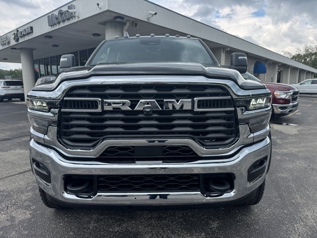 2025 RAM Ram 5500 Chassis Cab RAM 5500 TRADESMAN CHASSIS REGULAR CAB 4X4 60' CA