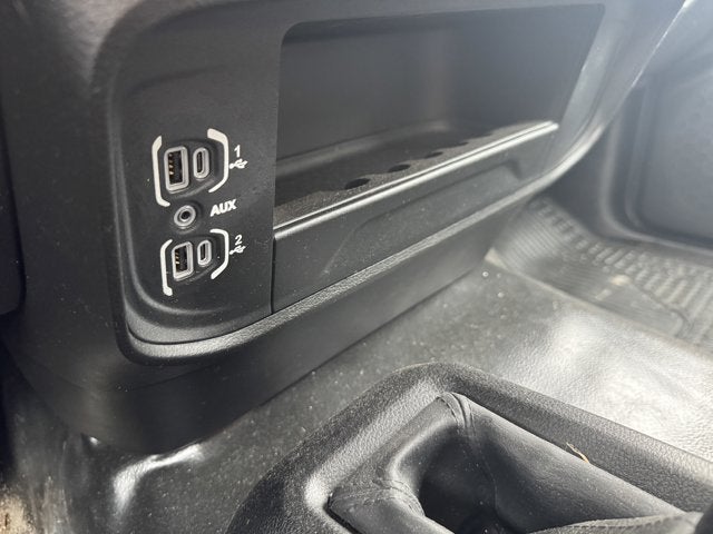 2023 RAM 3500 Chassis Tradesman/SLT