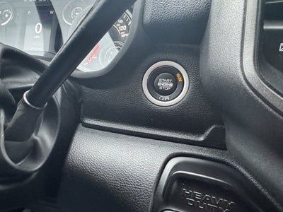 2022 RAM 3500 Chassis Tradesman/SLT