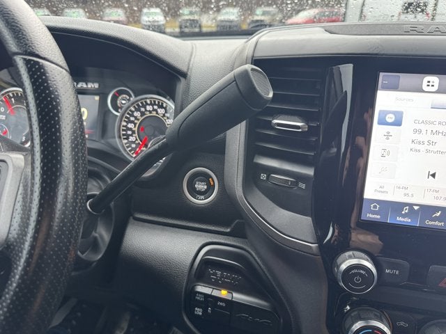 2022 RAM 3500 Chassis Tradesman/SLT