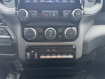 2022 RAM 3500 Chassis Tradesman/SLT