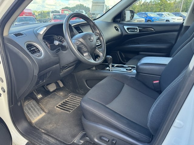 2019 Nissan Pathfinder SV