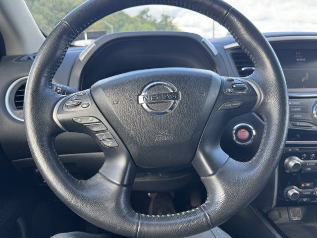 2019 Nissan Pathfinder SV