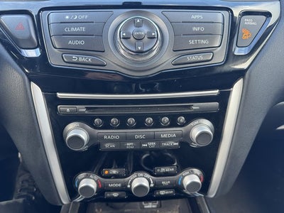 2019 Nissan Pathfinder SV
