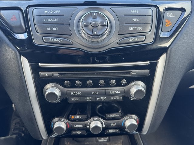 2019 Nissan Pathfinder SV