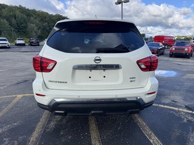 2019 Nissan Pathfinder SV