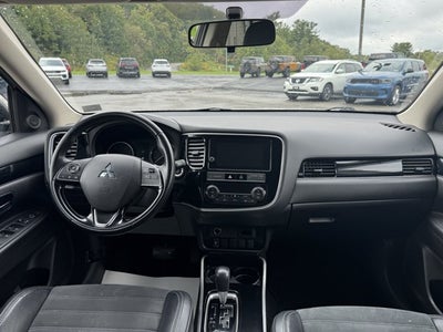 2019 Mitsubishi Outlander SE
