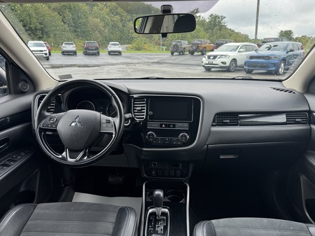 2019 Mitsubishi Outlander SE