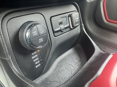 2016 Jeep Renegade Trailhawk